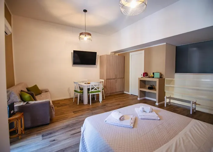 Centrocitta Twin Pensionat 4*